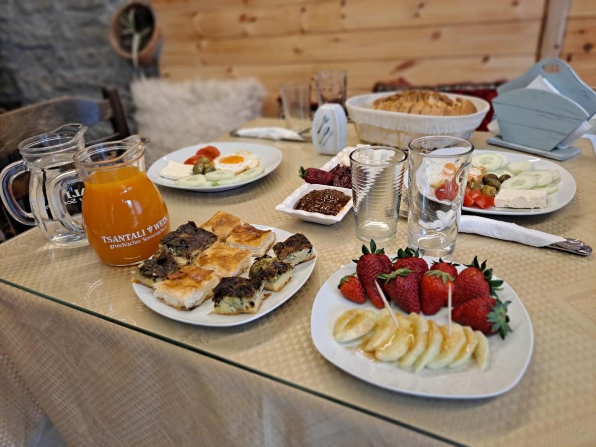 "Villa 70" Guesthouse Gjirokaster Ngoại thất bức ảnh