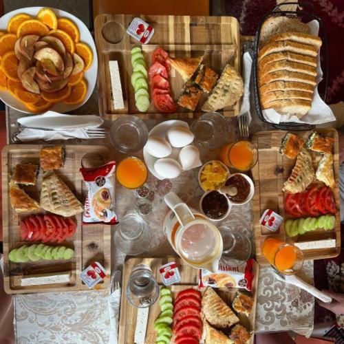 "Villa 70" Guesthouse Gjirokaster Ngoại thất bức ảnh