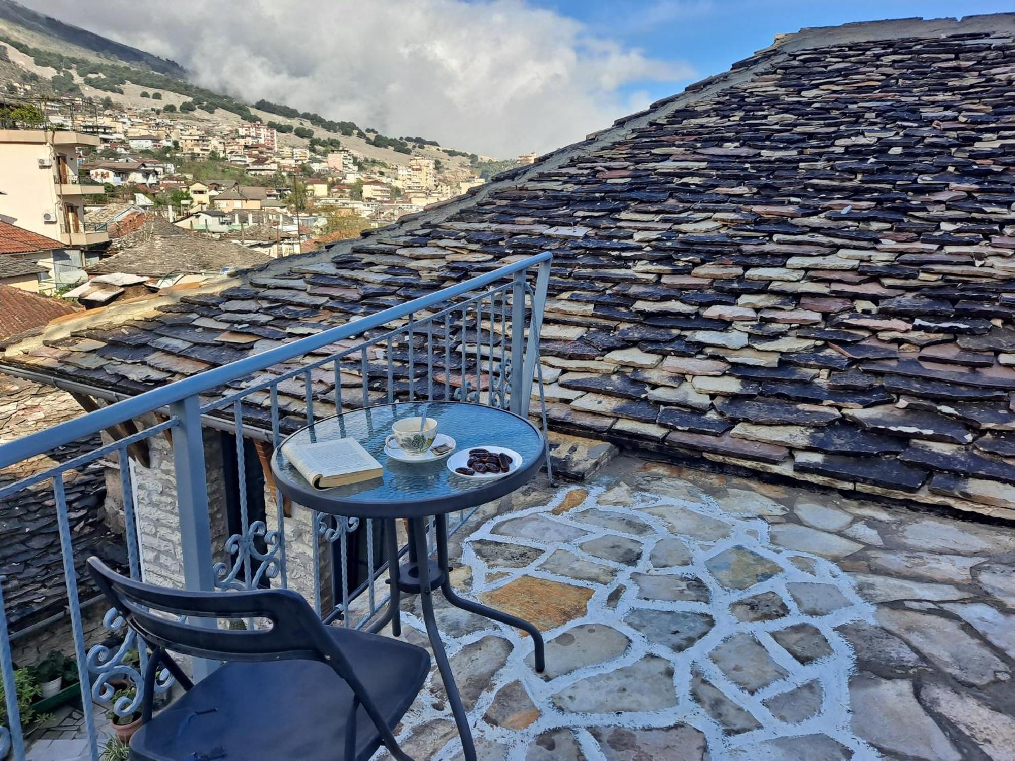 "Villa 70" Guesthouse Gjirokaster Ngoại thất bức ảnh