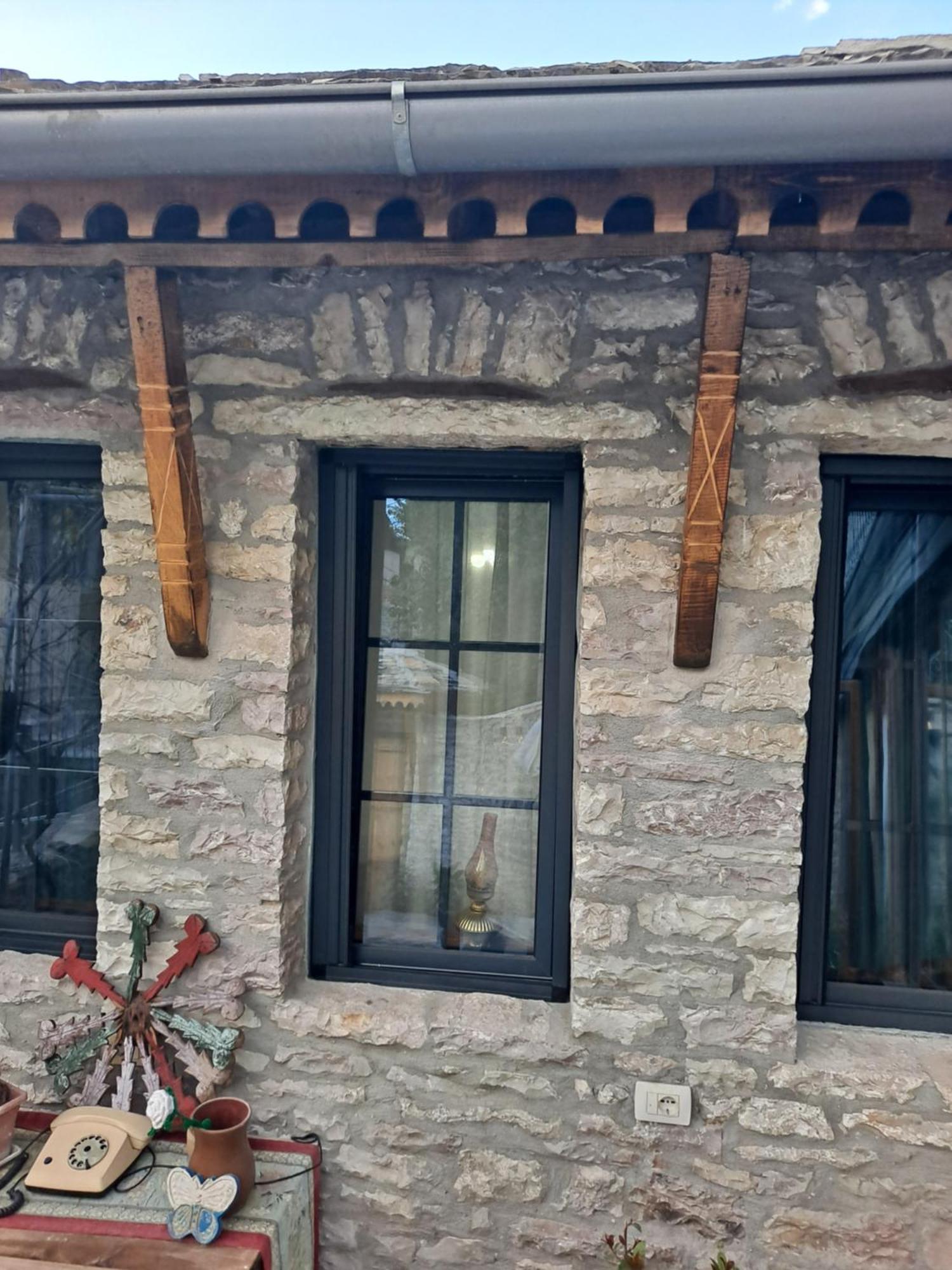 "Villa 70" Guesthouse Gjirokaster Ngoại thất bức ảnh