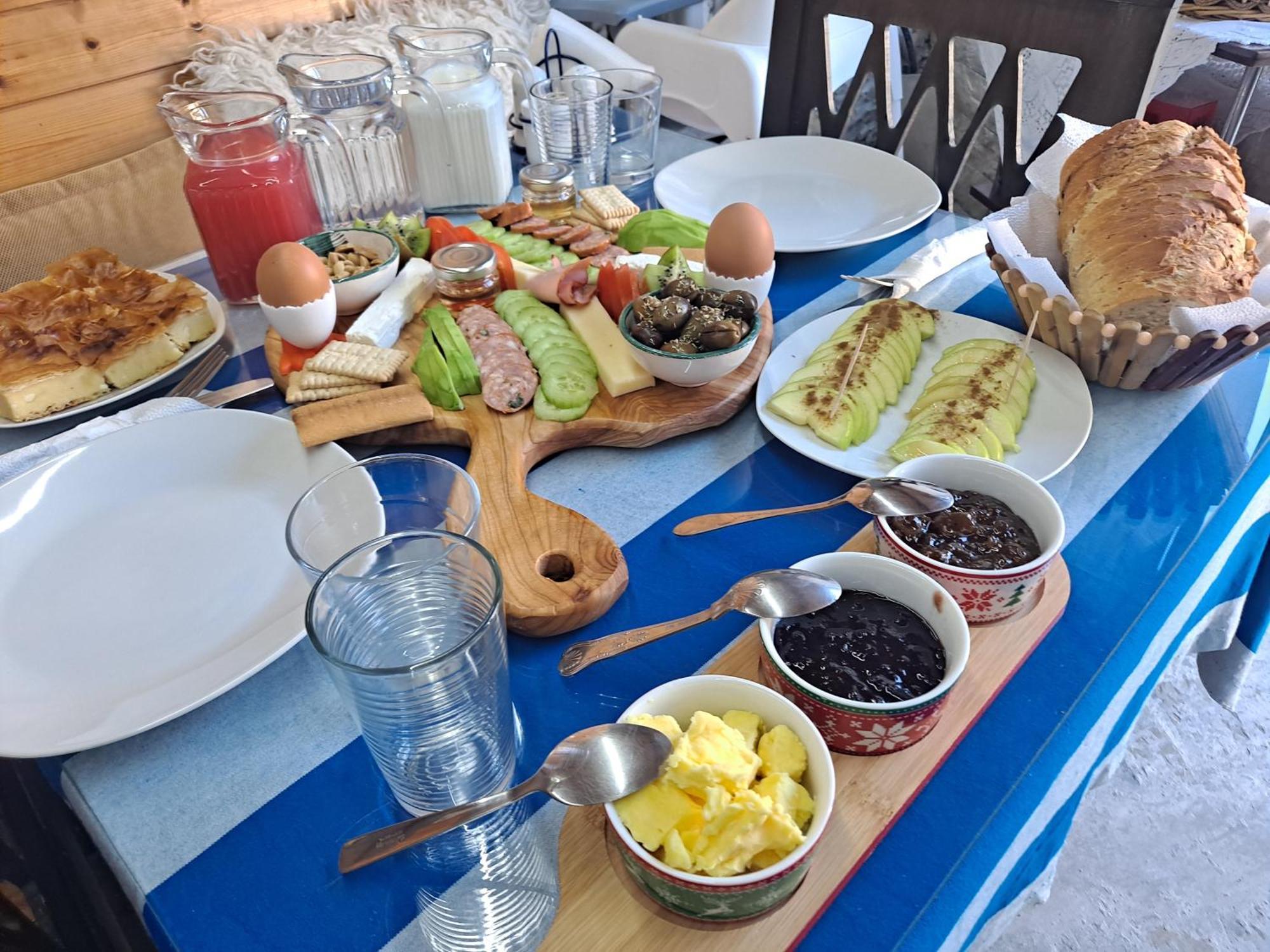 "Villa 70" Guesthouse Gjirokaster Ngoại thất bức ảnh